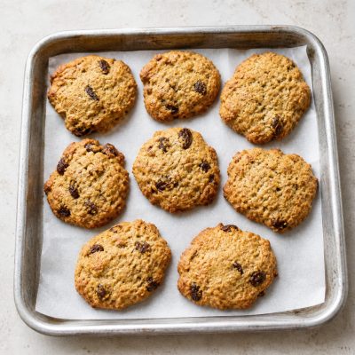 Raisin, Cashew and Wheat ‘Cookies’